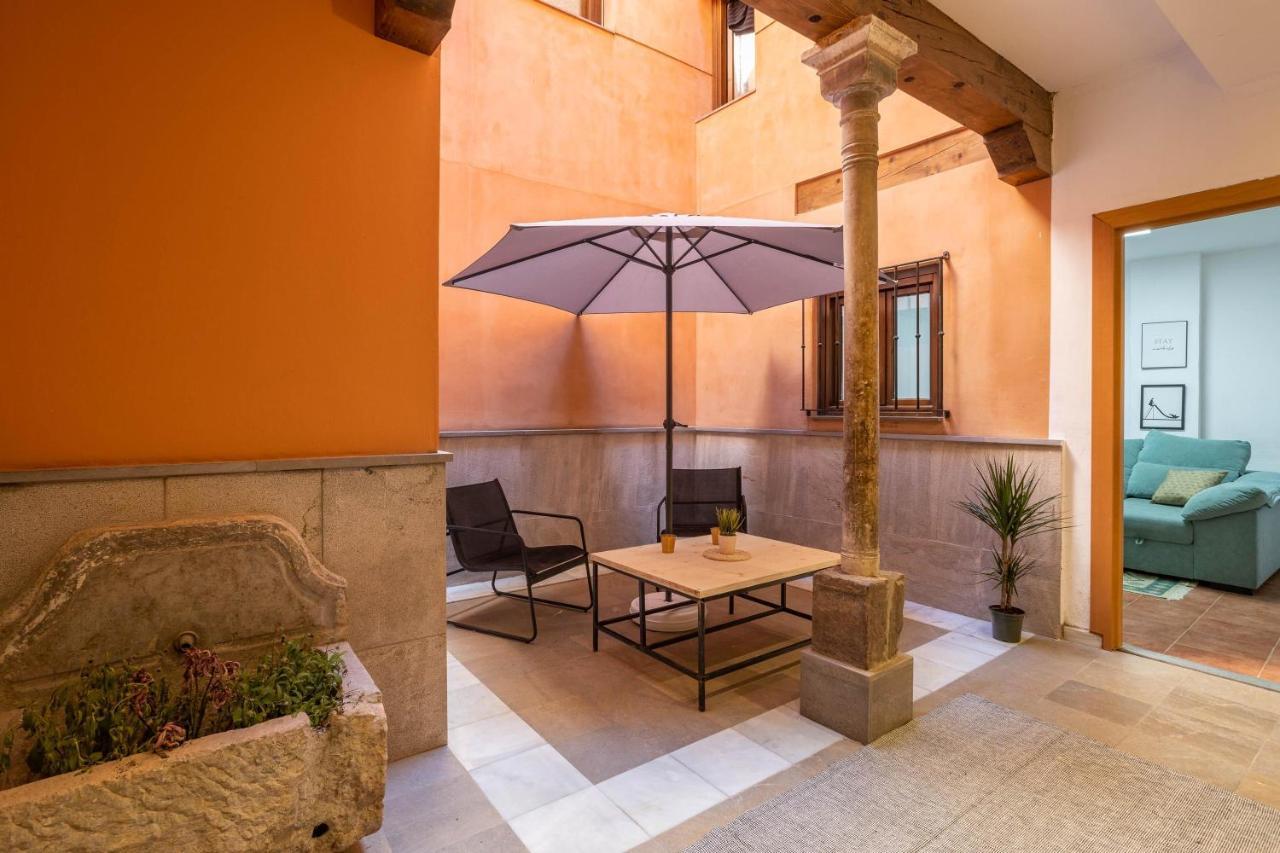 Apartamento Elvira Premium Granada Bagian luar foto